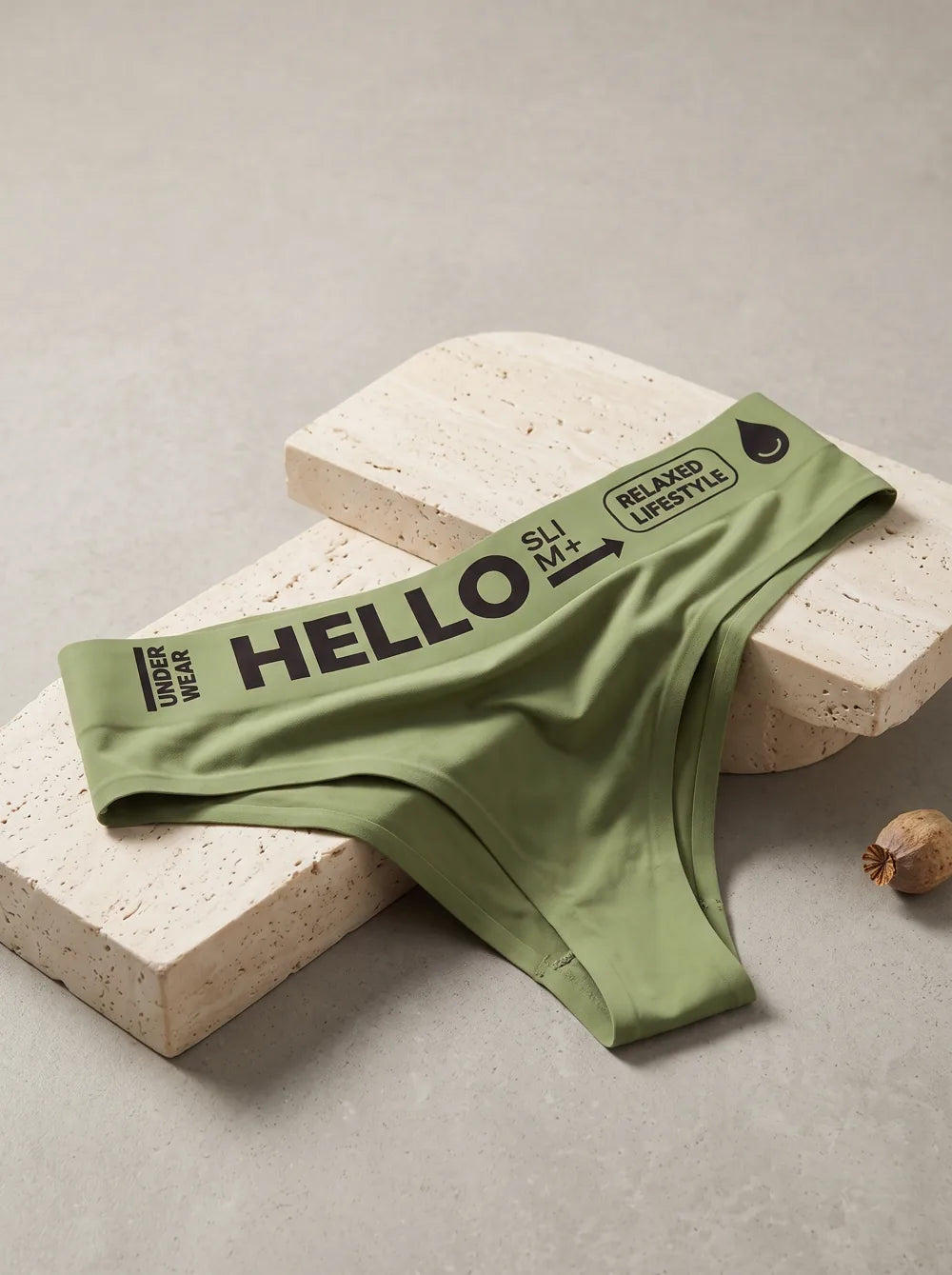 Yeşil dikişsiz kadın cheeky